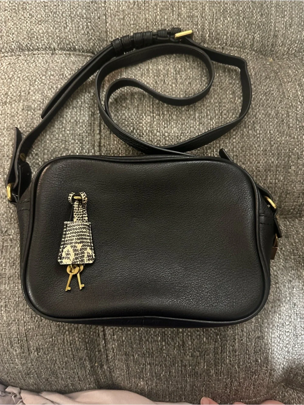 J.Crew Black Pebbled Leather Signet Camera Bag Crossbody Lock Key Fob